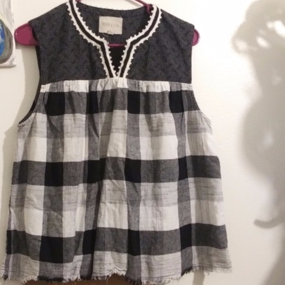 MOON RIVER Black and White Check Tunic